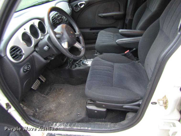 image for item DD4283 2004 Chrysler PT Cruiser