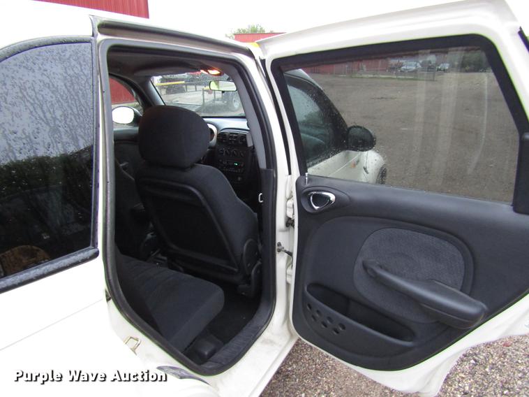 image for item DD4283 2004 Chrysler PT Cruiser