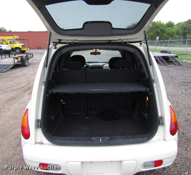 image for item DD4283 2004 Chrysler PT Cruiser