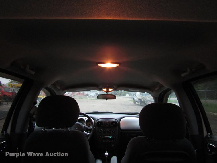 image for item DD4283 2004 Chrysler PT Cruiser