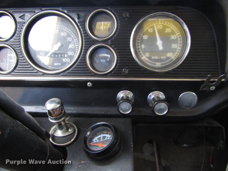 image for item DD4284 1979 Ford F700 fire truck