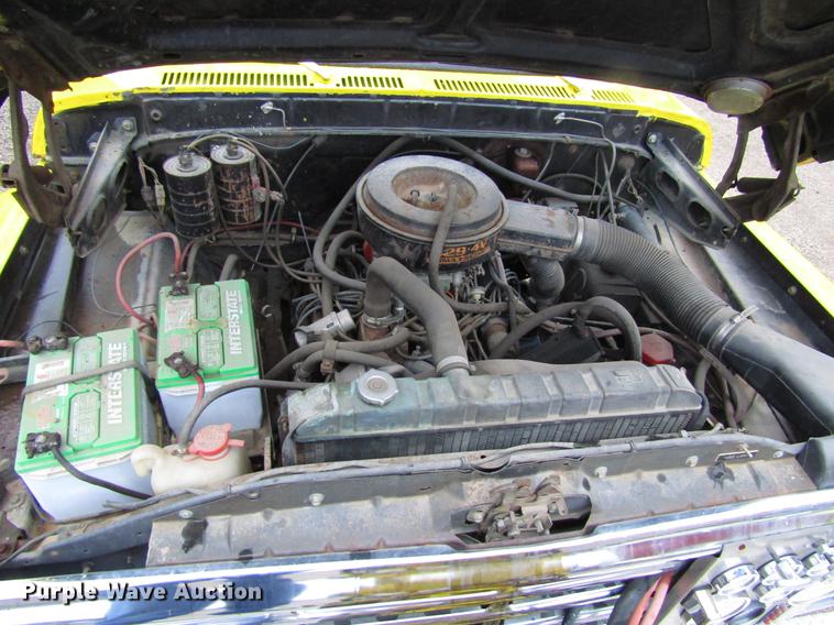 image for item DD4284 1979 Ford F700 fire truck