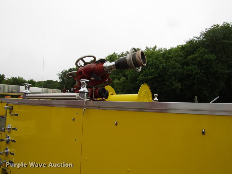 image for item DD4284 1979 Ford F700 fire truck