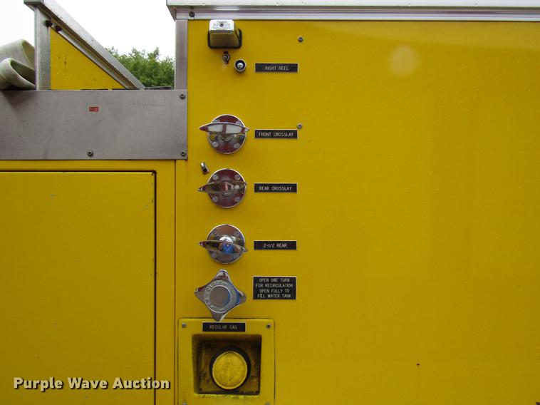 image for item DD4284 1979 Ford F700 fire truck