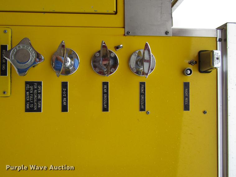 image for item DD4284 1979 Ford F700 fire truck