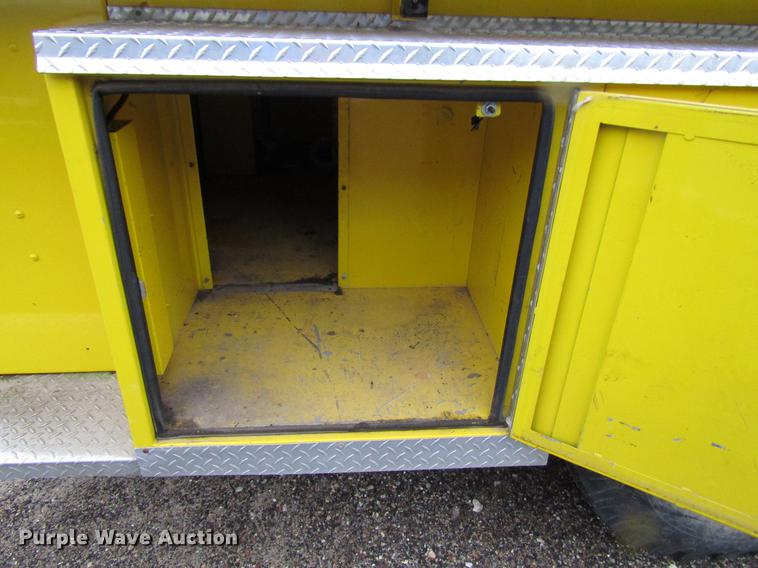 image for item DD4284 1979 Ford F700 fire truck