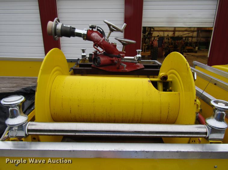 image for item DD4284 1979 Ford F700 fire truck