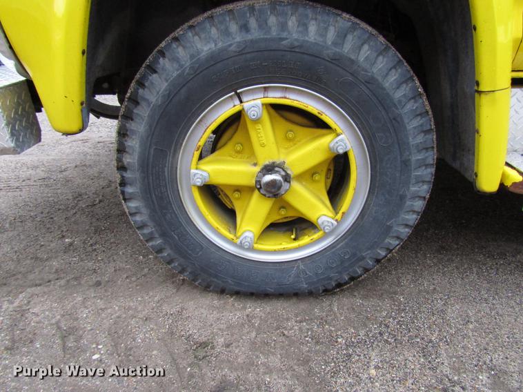 image for item DD4284 1979 Ford F700 fire truck