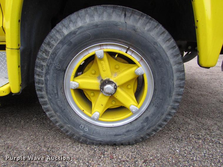 image for item DD4284 1979 Ford F700 fire truck