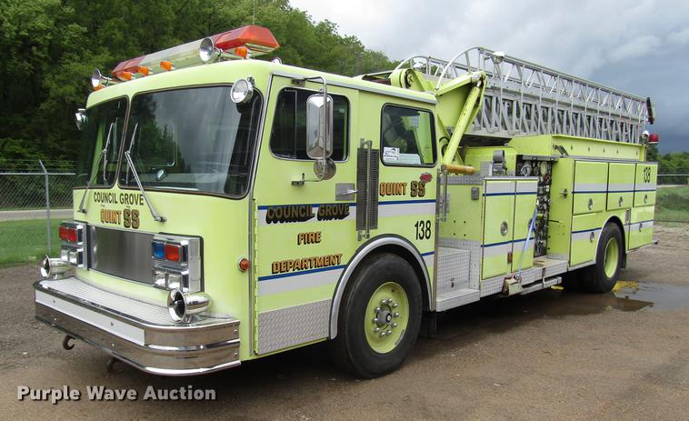 image for item DD4285 1984 Spartan Quint fire truck