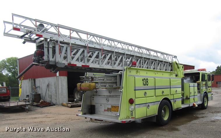 image for item DD4285 1984 Spartan Quint fire truck