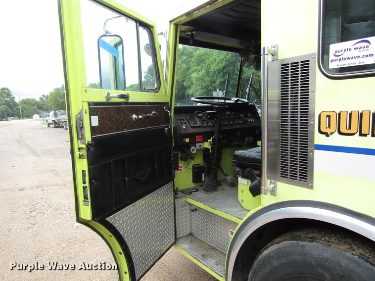 image for item DD4285 1984 Spartan Quint fire truck