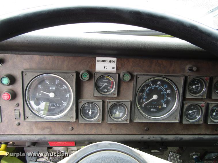 image for item DD4285 1984 Spartan Quint fire truck