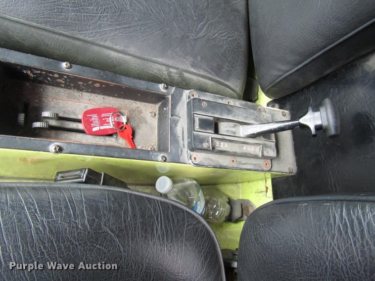 image for item DD4285 1984 Spartan Quint fire truck