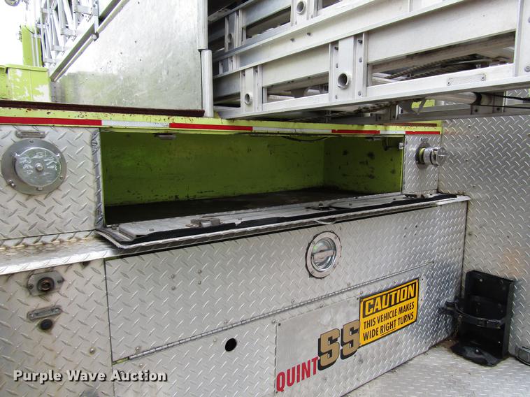 image for item DD4285 1984 Spartan Quint fire truck