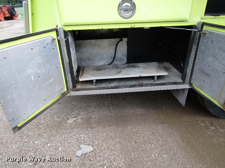 image for item DD4285 1984 Spartan Quint fire truck