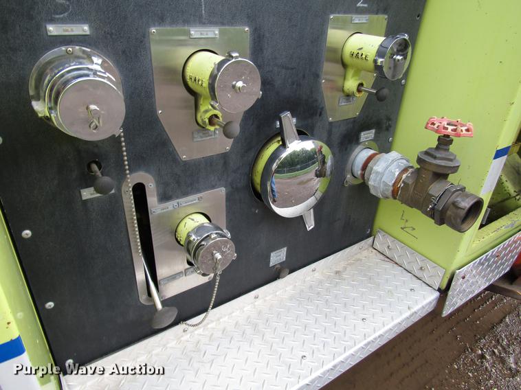 image for item DD4285 1984 Spartan Quint fire truck