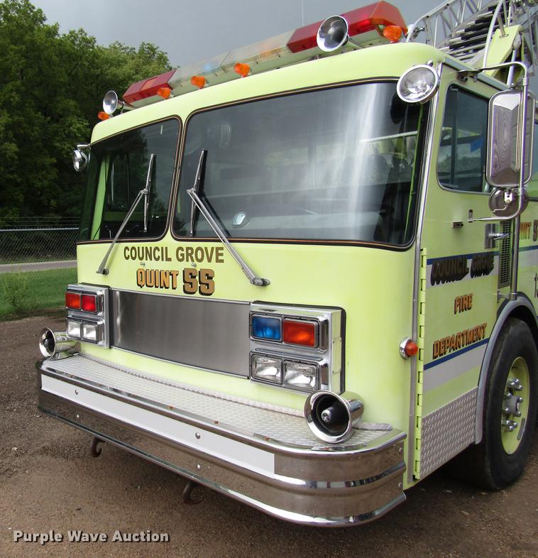 image for item DD4285 1984 Spartan Quint fire truck