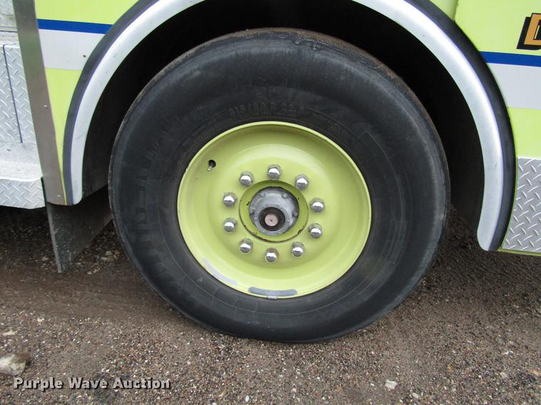 image for item DD4285 1984 Spartan Quint fire truck