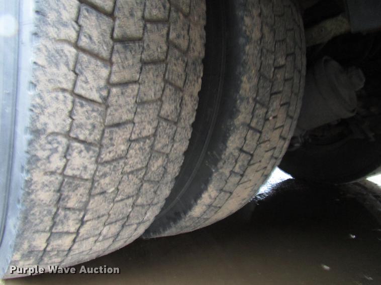 image for item DD4285 1984 Spartan Quint fire truck