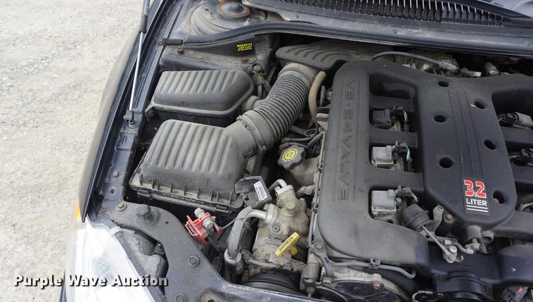 image for item DD6517 2000 Dodge Intrepid