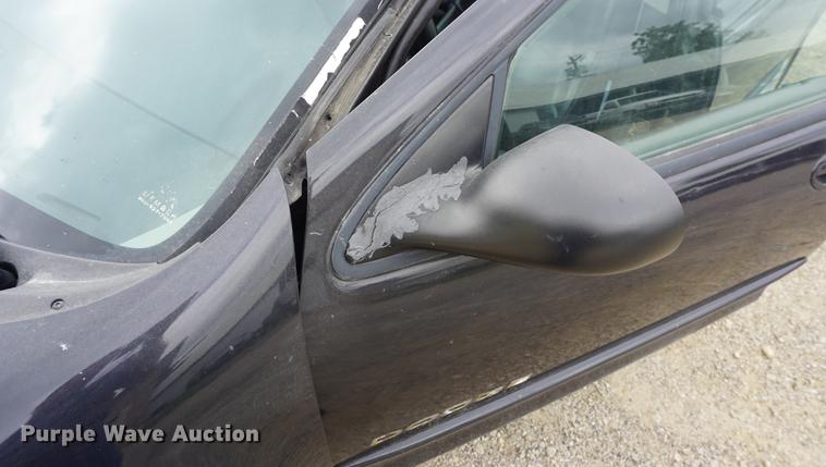 image for item DD6517 2000 Dodge Intrepid
