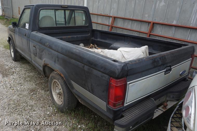 1991 Ford Ranger pickup truck in Holton, KS Item DD6520 sold Purple