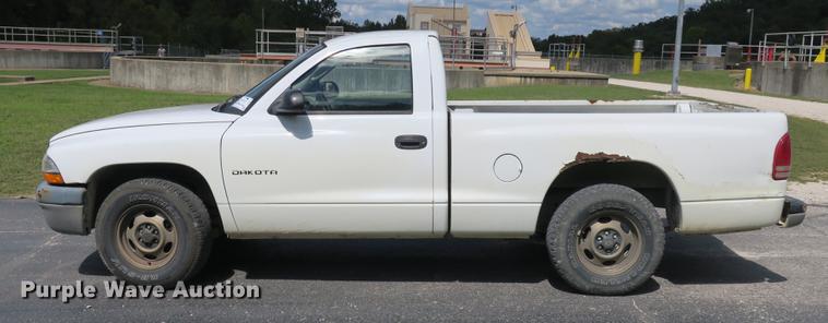 image for item DE3820 2001 Dodge Dakota pickup truck