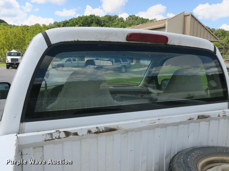 image for item DE3820 2001 Dodge Dakota pickup truck