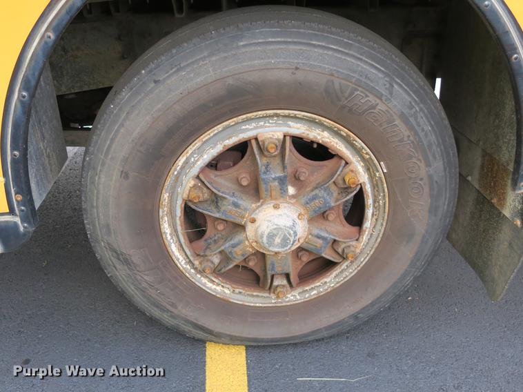 image for item DE3821 1994 Blue Bird TC2000 school bus