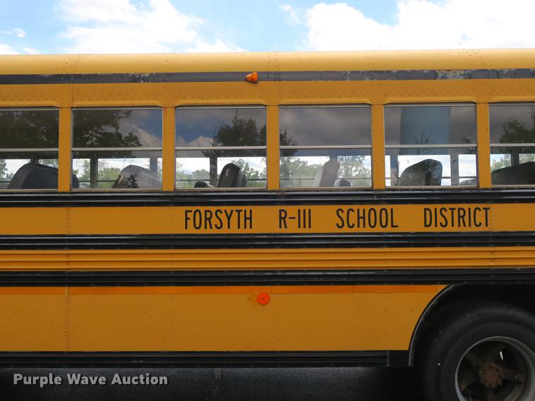 image for item DE3821 1994 Blue Bird TC2000 school bus