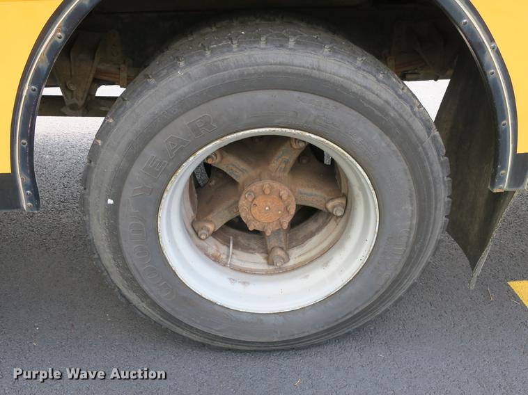 image for item DE3821 1994 Blue Bird TC2000 school bus