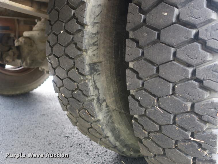 image for item DE3821 1994 Blue Bird TC2000 school bus