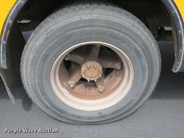 image for item DE3821 1994 Blue Bird TC2000 school bus