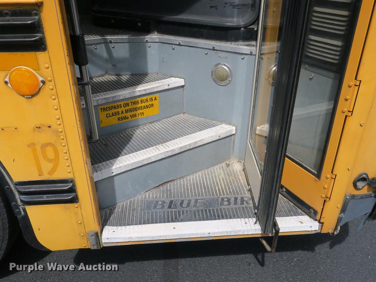 image for item DE3821 1994 Blue Bird TC2000 school bus