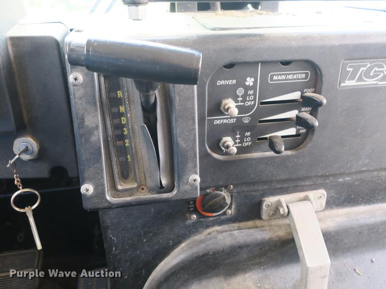 image for item DE3821 1994 Blue Bird TC2000 school bus