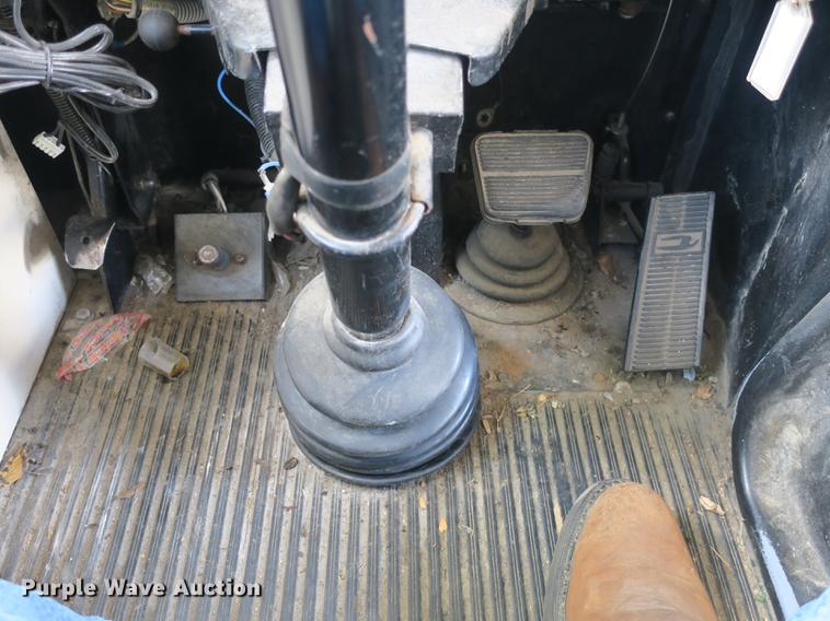 image for item DE3821 1994 Blue Bird TC2000 school bus