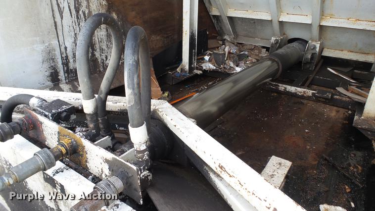 image for item DE4867 2004 Steco SEC3896 refuse transfer trailer