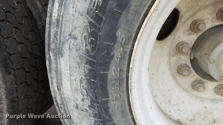 image for item DE4867 2004 Steco SEC3896 refuse transfer trailer