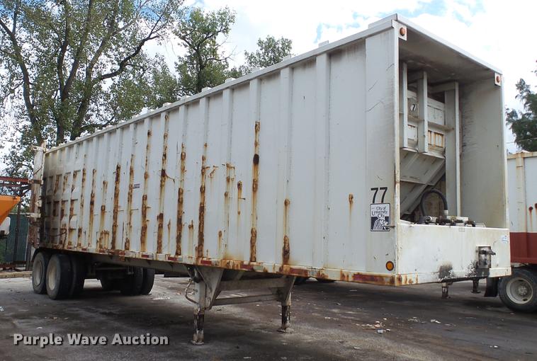 image for item DE4877 2004 Steco SEC3896 refuse transfer trailer