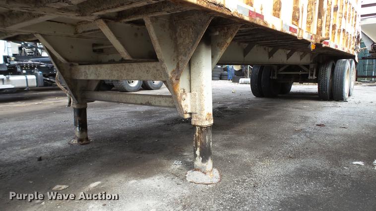 image for item DE4877 2004 Steco SEC3896 refuse transfer trailer