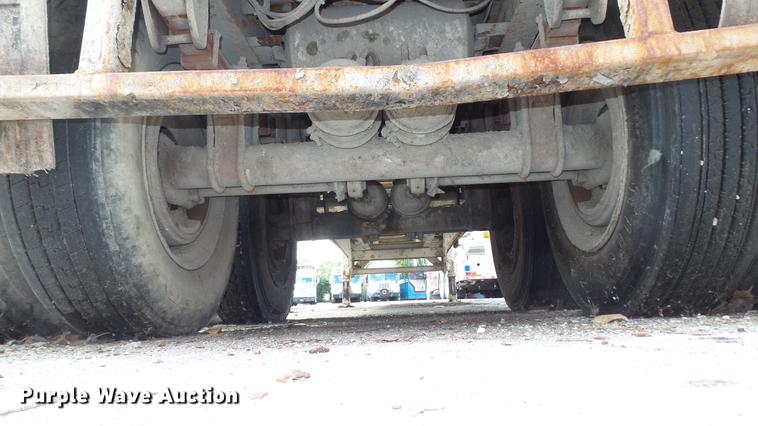 image for item DE4877 2004 Steco SEC3896 refuse transfer trailer