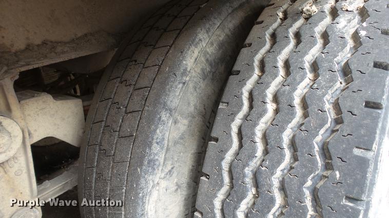 image for item DE4877 2004 Steco SEC3896 refuse transfer trailer