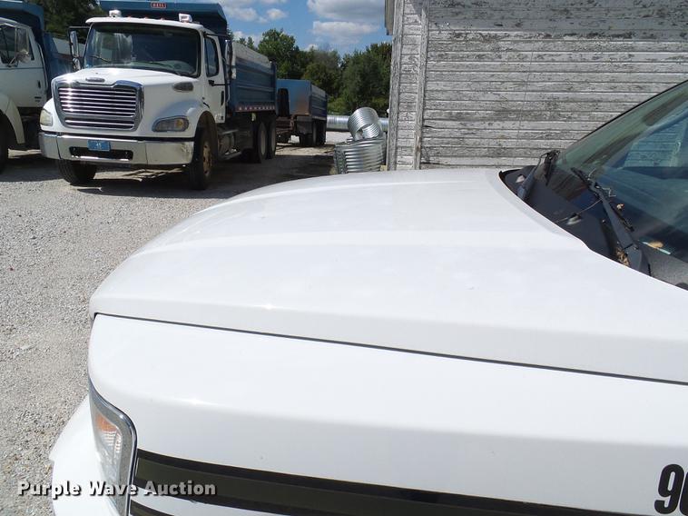 image for item DE5215 2010 Dodge Dakota Ext. Cab pickup truck