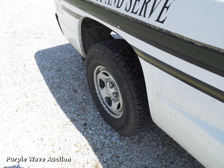 image for item DE5215 2010 Dodge Dakota Ext. Cab pickup truck