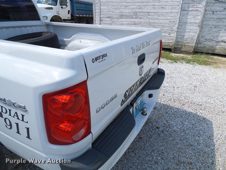 image for item DE5215 2010 Dodge Dakota Ext. Cab pickup truck