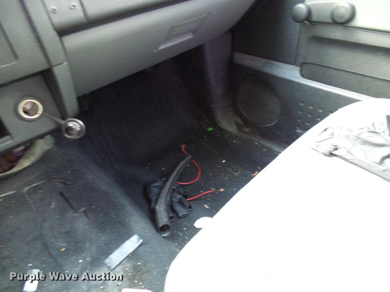 image for item DE5215 2010 Dodge Dakota Ext. Cab pickup truck