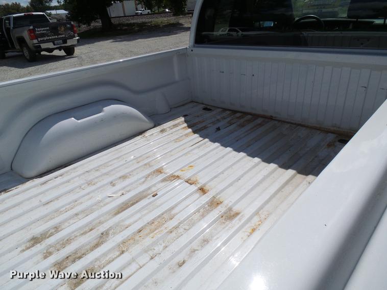 image for item DE5216 2010 Dodge Dakota Ext. Cab pickup truck