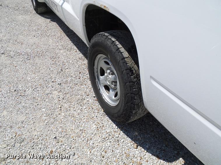 image for item DE5216 2010 Dodge Dakota Ext. Cab pickup truck