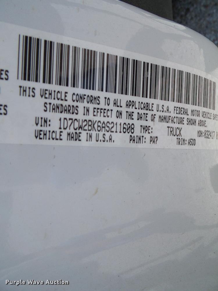 image for item DE5216 2010 Dodge Dakota Ext. Cab pickup truck